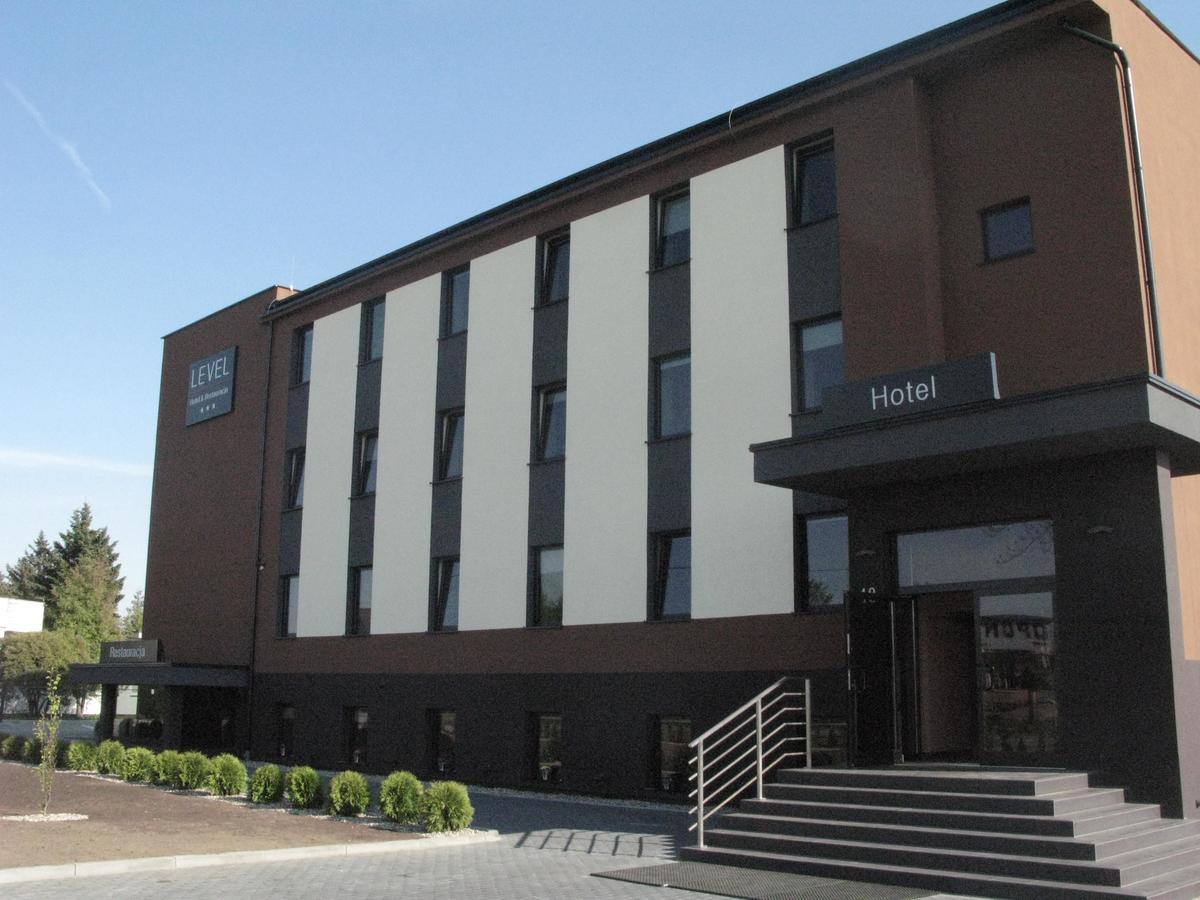 Hotel Level Rypin エクステリア 写真