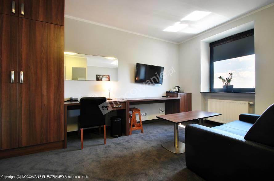 Hotel Level Rypin エクステリア 写真