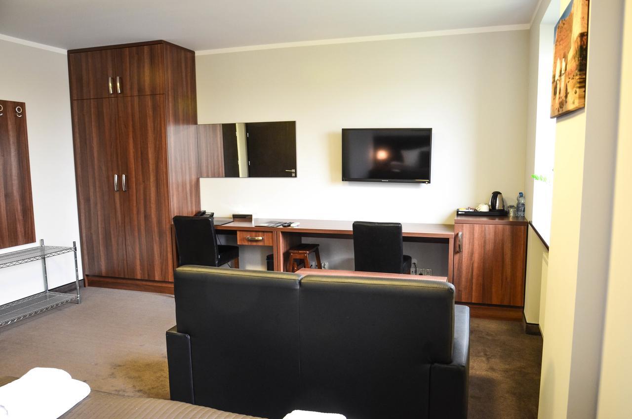 Hotel Level Rypin エクステリア 写真