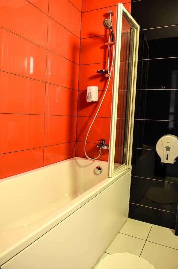 Hotel Level Rypin エクステリア 写真