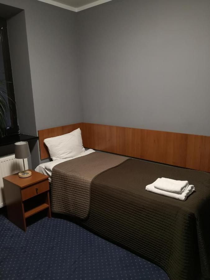 Hotel Level Rypin エクステリア 写真